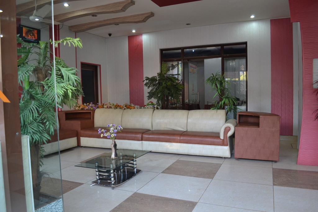 קטרה Hotel Atithi International מראה חיצוני תמונה